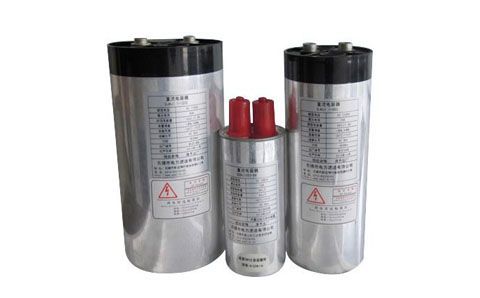 哪些環(huán)境會對電容器的性能產(chǎn)生影響？