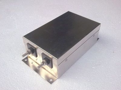 如何避免低壓電力電容器爆炸？